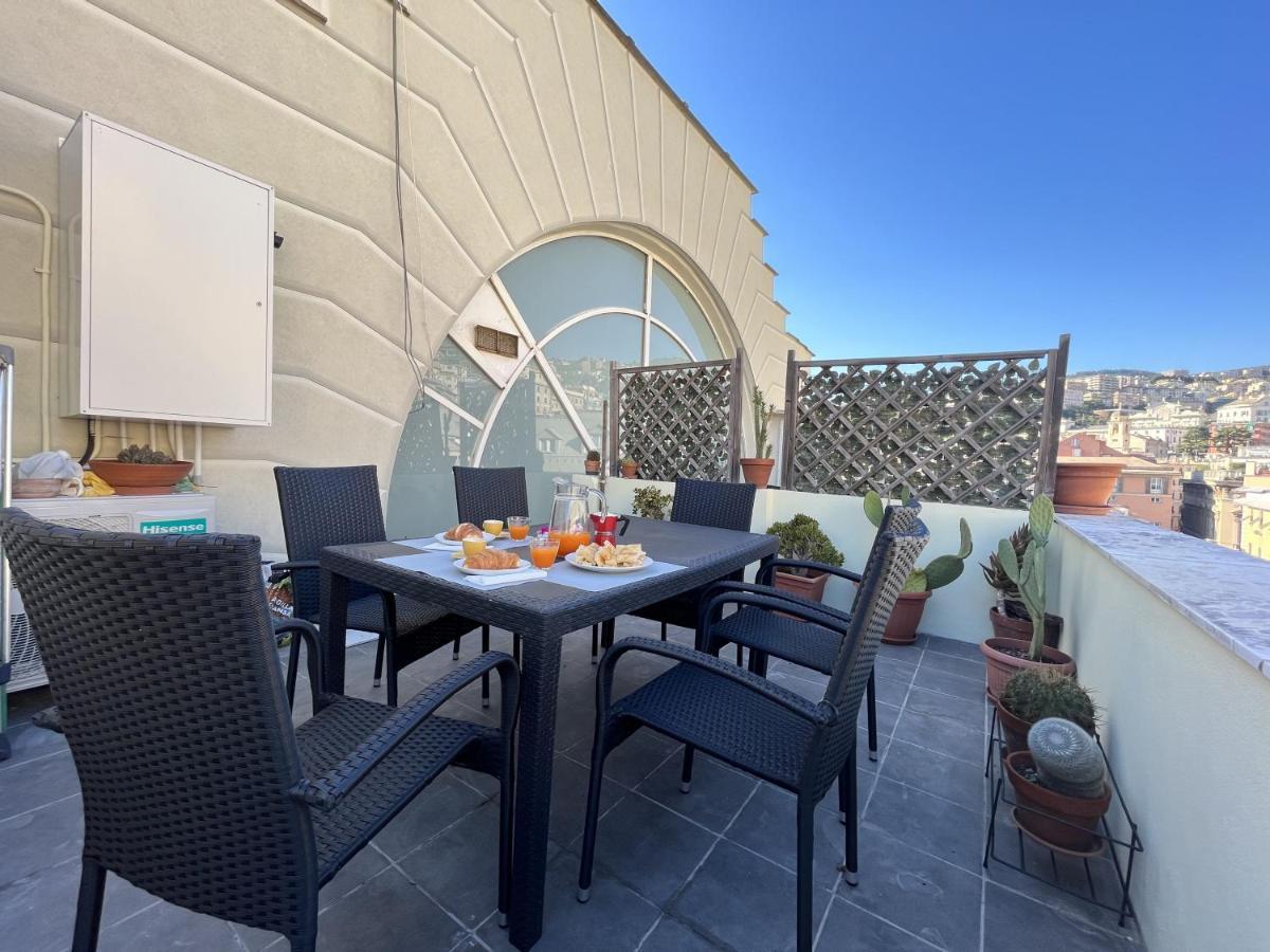 Happy Family Apartments The Roof جنوة المظهر الخارجي الصورة